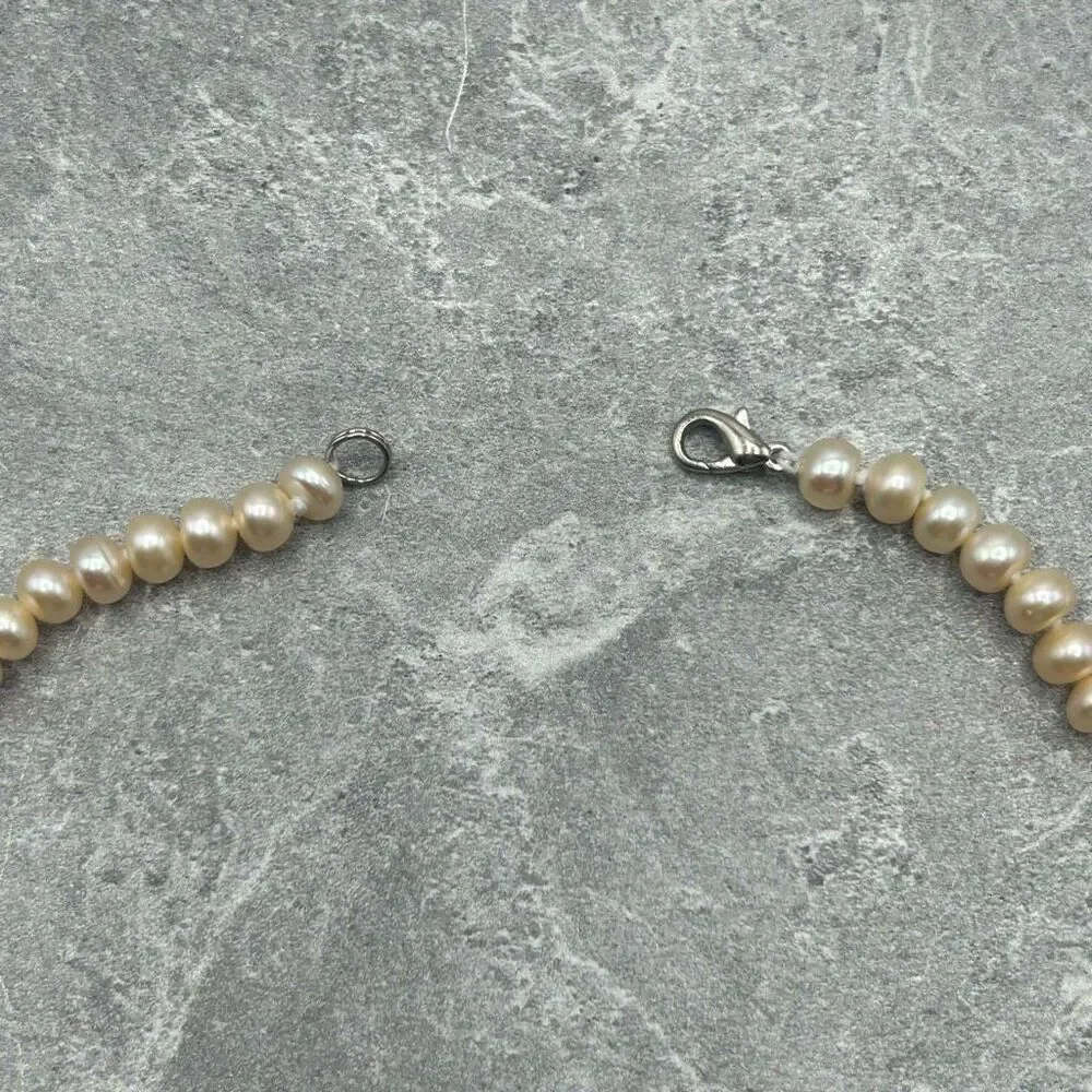 NWOT Natural Womens Ivory Cream Fresh Water Pearl Bead Necklace 17 inches